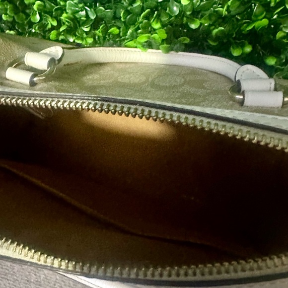 Coach Tan Crossbody Bag with Adjustable Strap - Picture 2 of 8